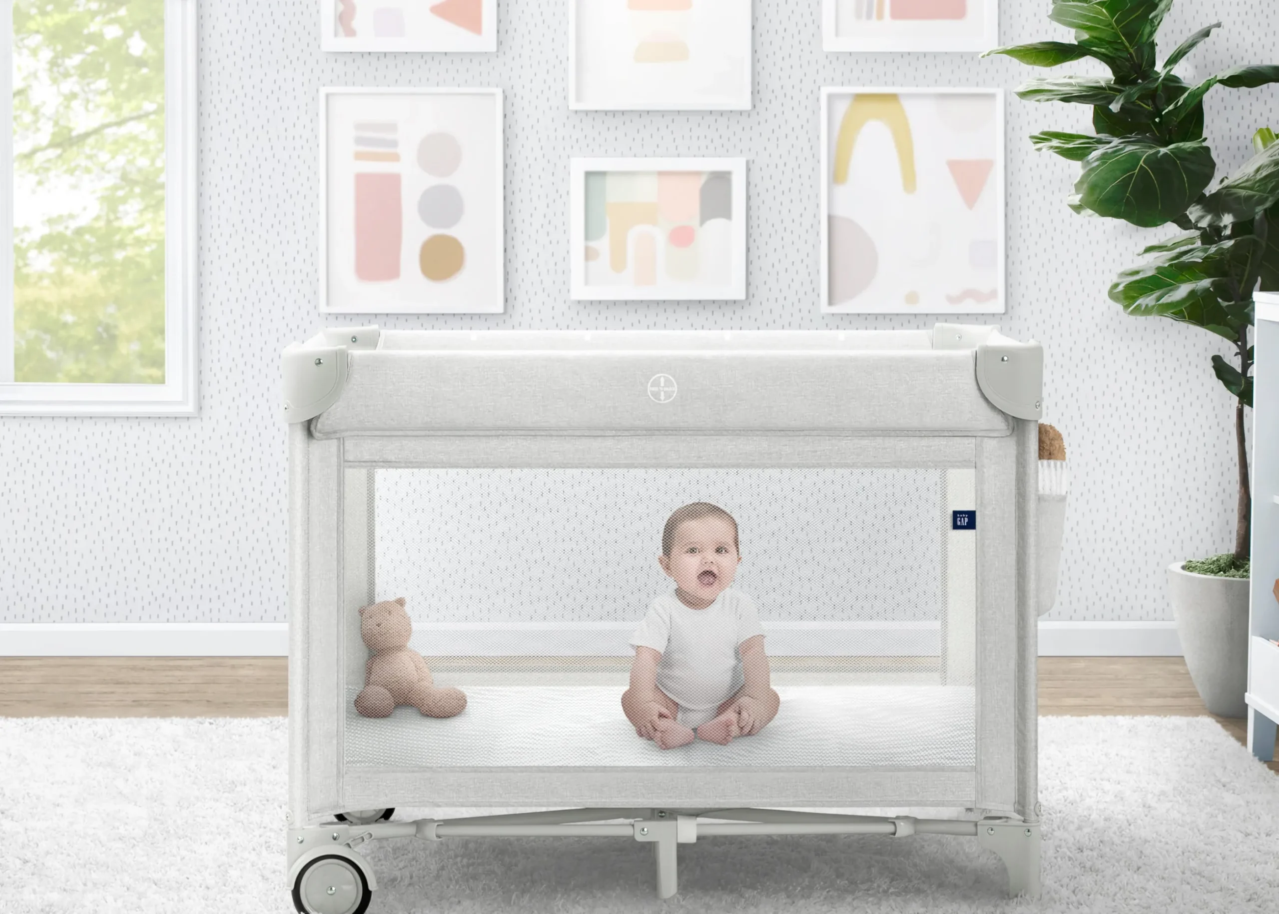 babyGap Deluxe Play Yard