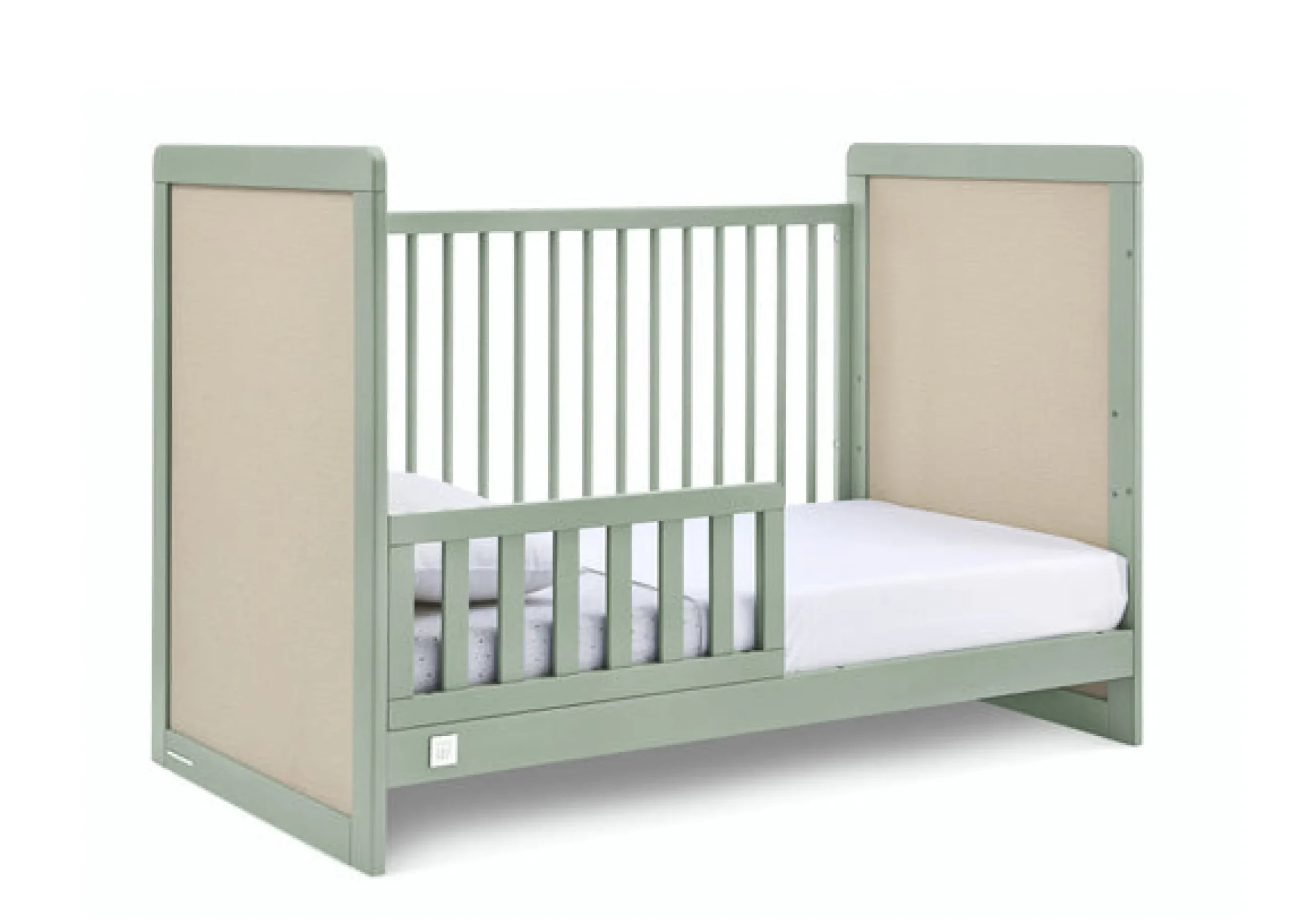 babyGap Liam 4-in-1 Convertible Crib