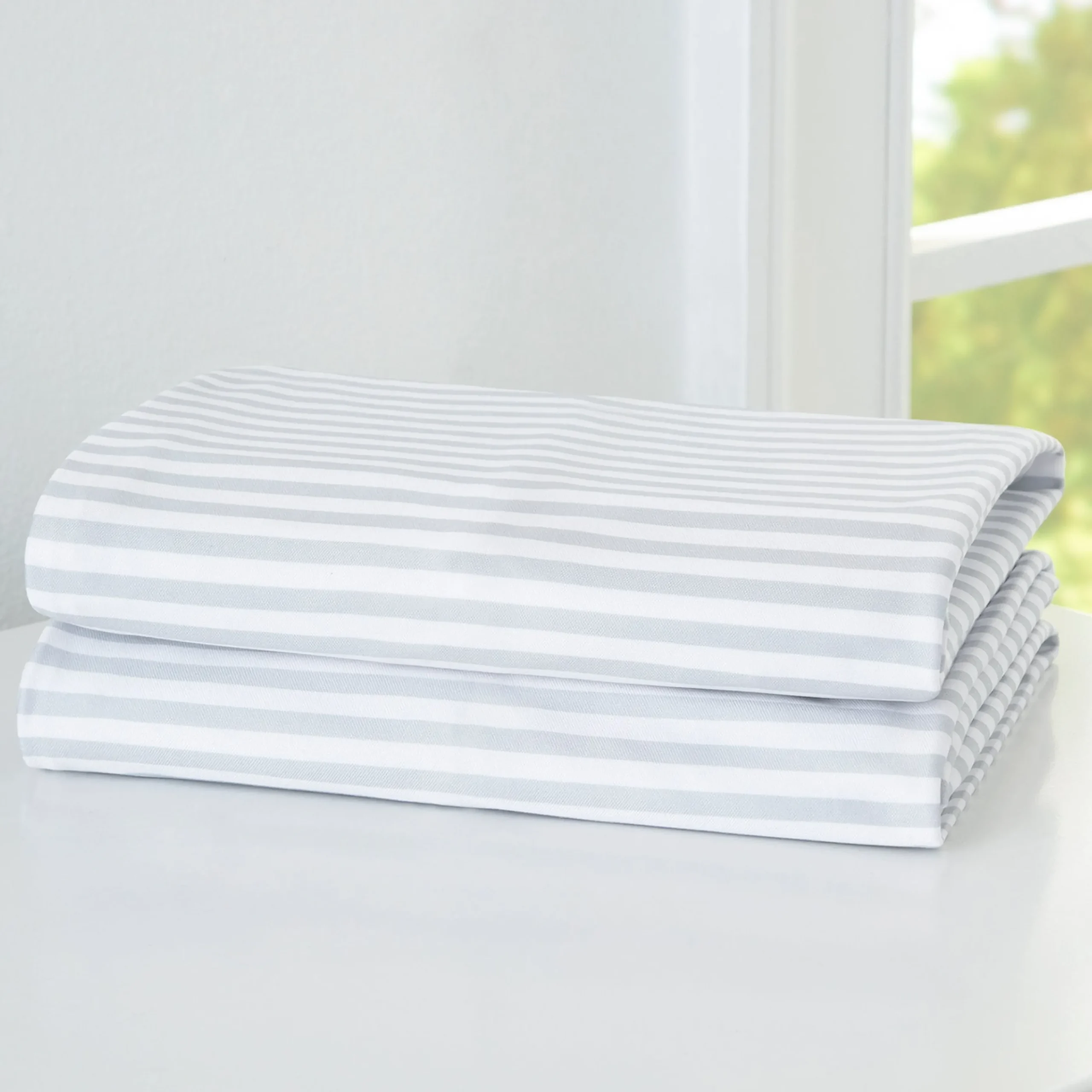 Fitted Bassinet Sheet Set, 2-Pack - Compatible with the Following Delta Children Bassinet: 25575