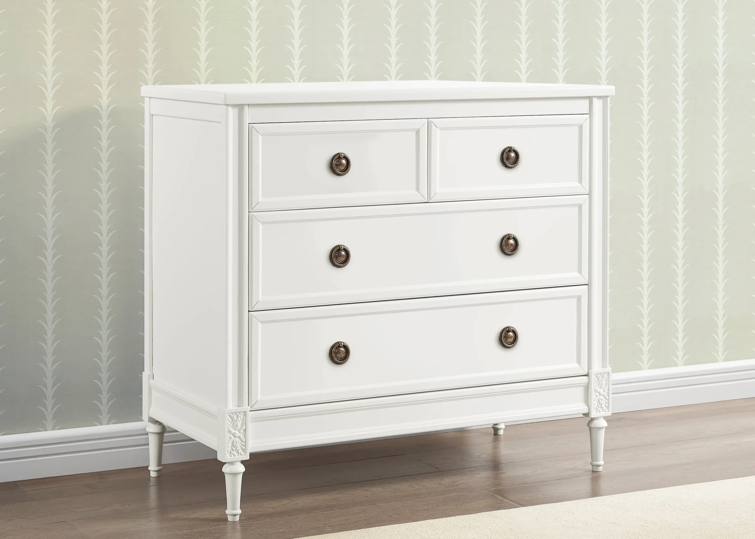 Heritage 4 Drawer Dresser with Changing Top and Interlocking Drawers